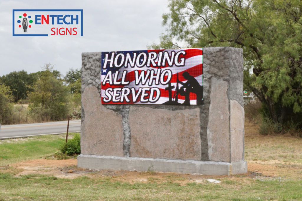 Honor Military Veterans and Show Appreciation with Messages of Thanks on a LED Sign!