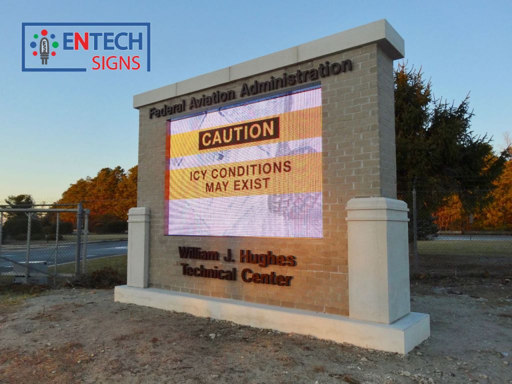 Digital Marquee Warns Drivers of Icy Conditions and Helps Keep Everyone Safe!