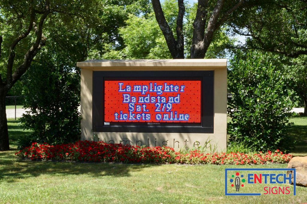 School LED Signs Makes Informing Students and Parents Easy!
