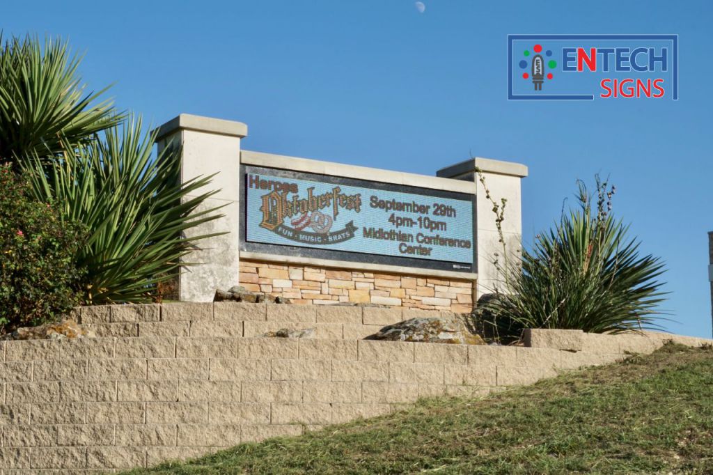 Bring the crowds in by Advertising Events, Festivals and Special Gatherings with an LED Sign!